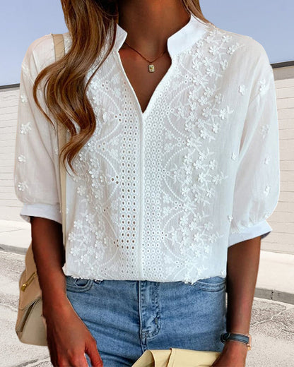 Van Beeck Amsterdam® |Blouse met V-hals en pofmouwen met kantdecoratie