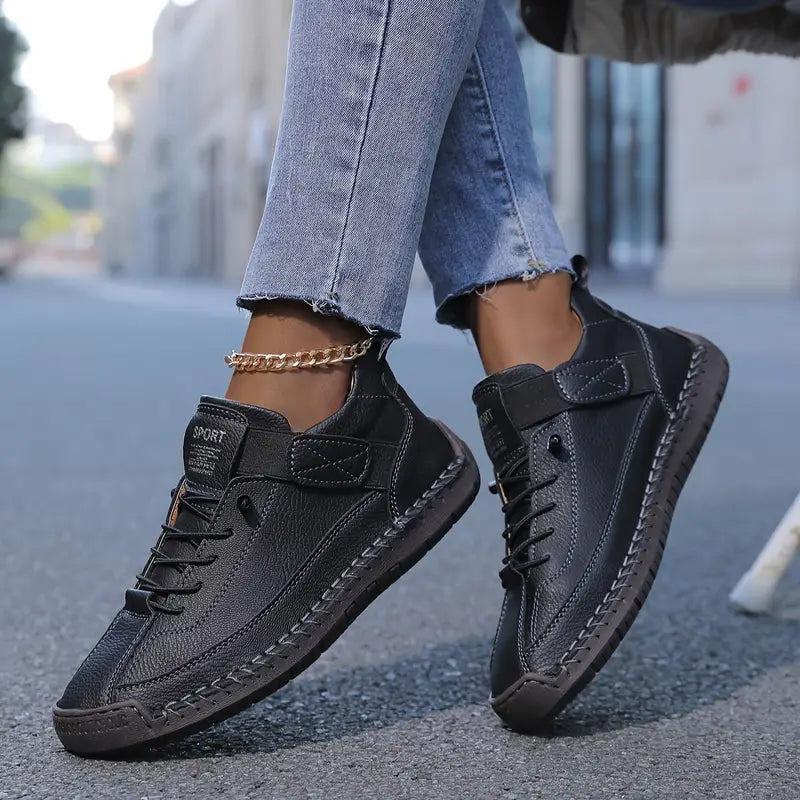 Van Elst Mode® | Comfortabele Sneakers met Brede Neus | Licht & Comfortabel