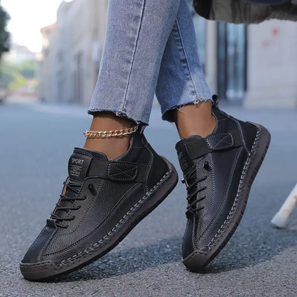 Van Elst Mode® | Comfortabele Sneakers met Brede Neus | Licht & Comfortabel